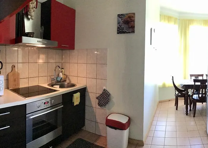 Chelsea Roosi 11 شقة *